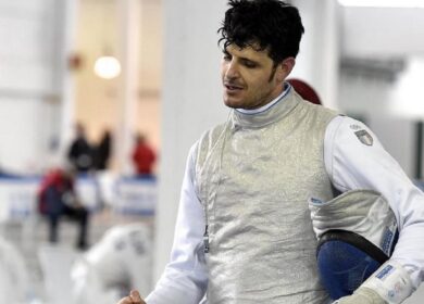 Spiò due sedicenni sotto la doccia, Cassarà condannato (ma cade l’accusa sessuale)