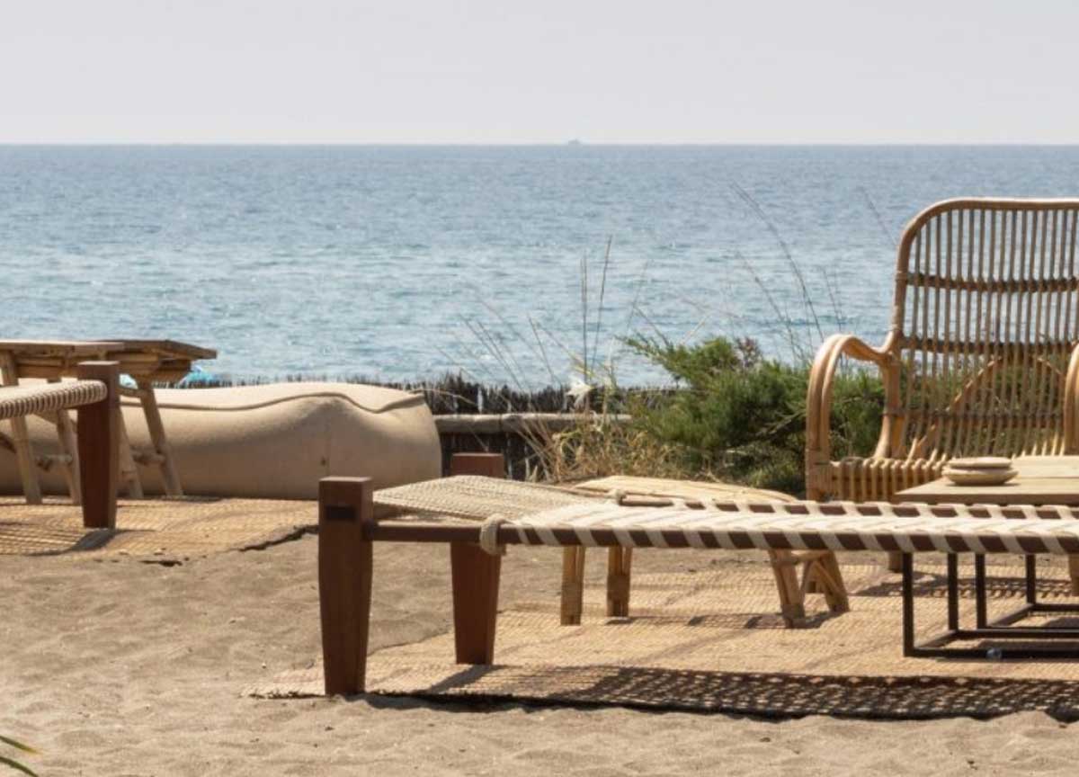 Costa Smeralda, Capalbio, Sabaudia: le vacanze dei romani iniziano dalla valigia Costa Smeralda, Capalbio, Sabaudia: le vacanze dei romani iniziano dalla valigia