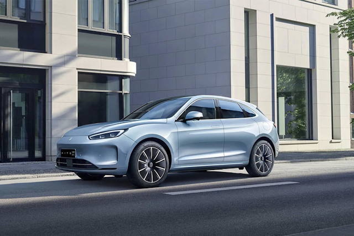 Auto elettriche, tutti gli investimenti delle aziende di smartphone cinesi