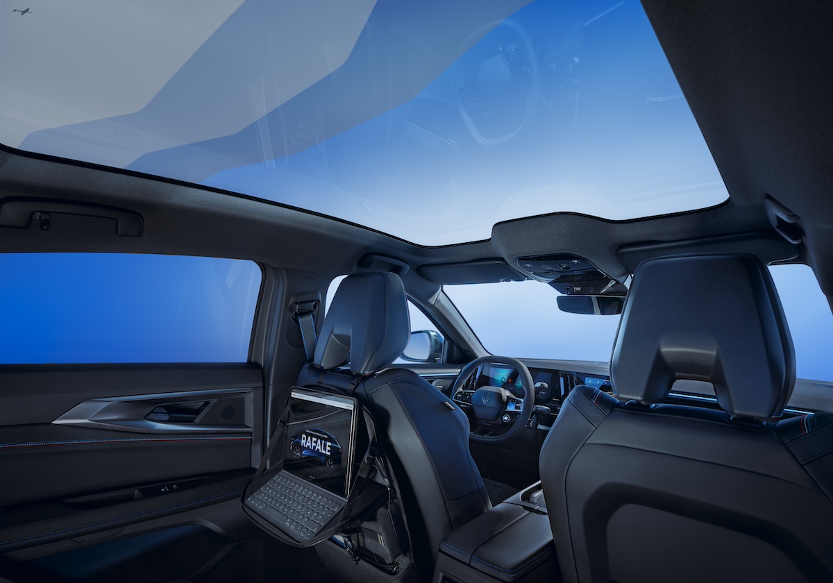 Solarbay: il tetto panoramico intelligente di Renault che rivoluziona il comfort a bordo