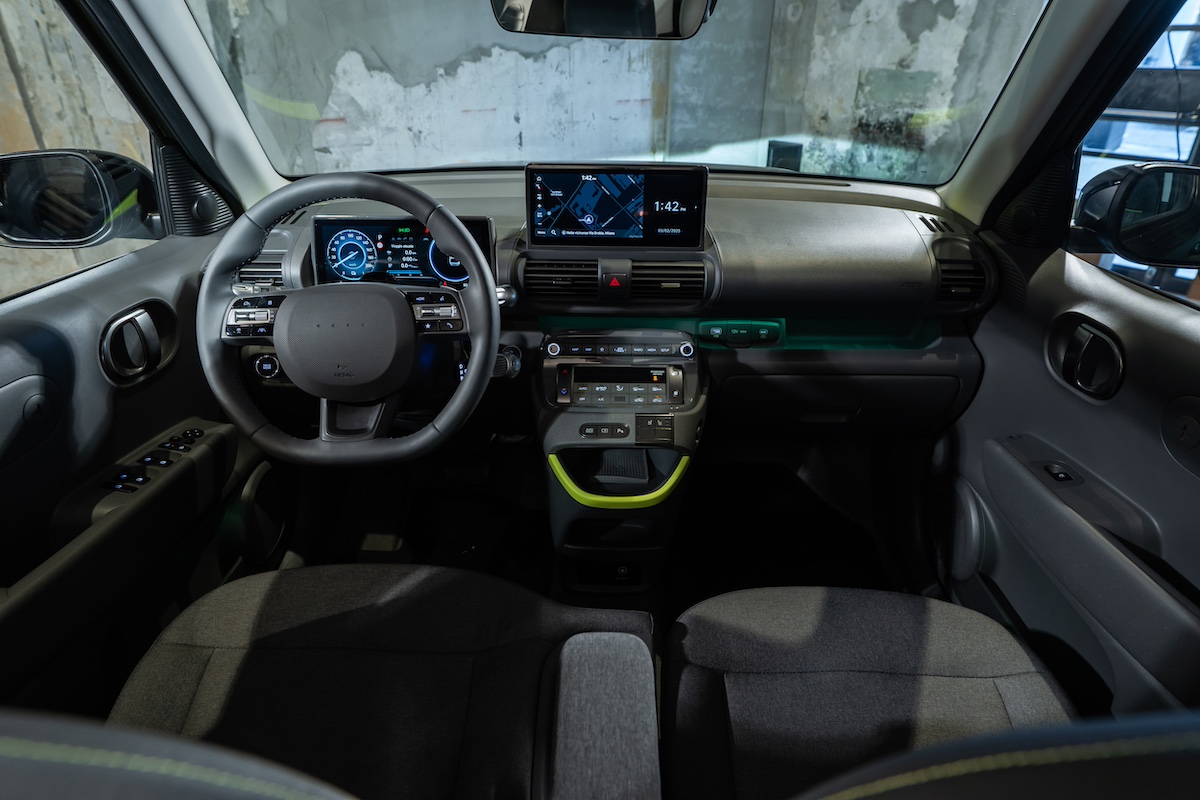 Hyundai INSTER: il city-SUV elettrico con Hyundai Renting per una mobilità senza pensieri