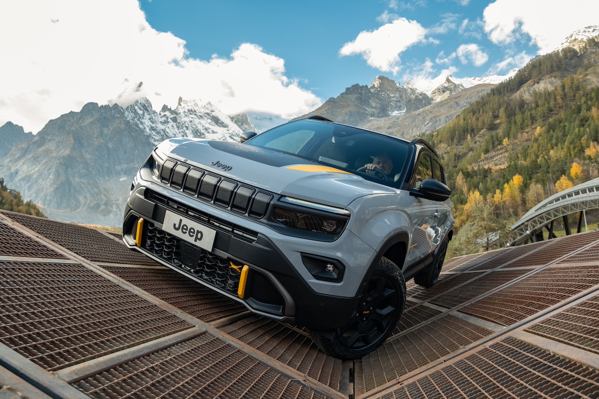 Jeep protagonista ai 105XMasters Winter Tour: test drive su neve e anteprima della Avenger The North Face Edition Jeep protagonista ai 105XMasters Winter Tour: test drive su neve e anteprima della Avenger The North Face Edition