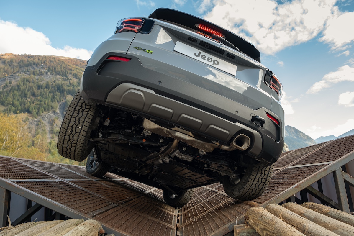 Jeep protagonista ai 105XMasters Winter Tour: test drive su neve e anteprima della Avenger The North Face Edition Jeep protagonista ai 105XMasters Winter Tour: test drive su neve e anteprima della Avenger The North Face Edition