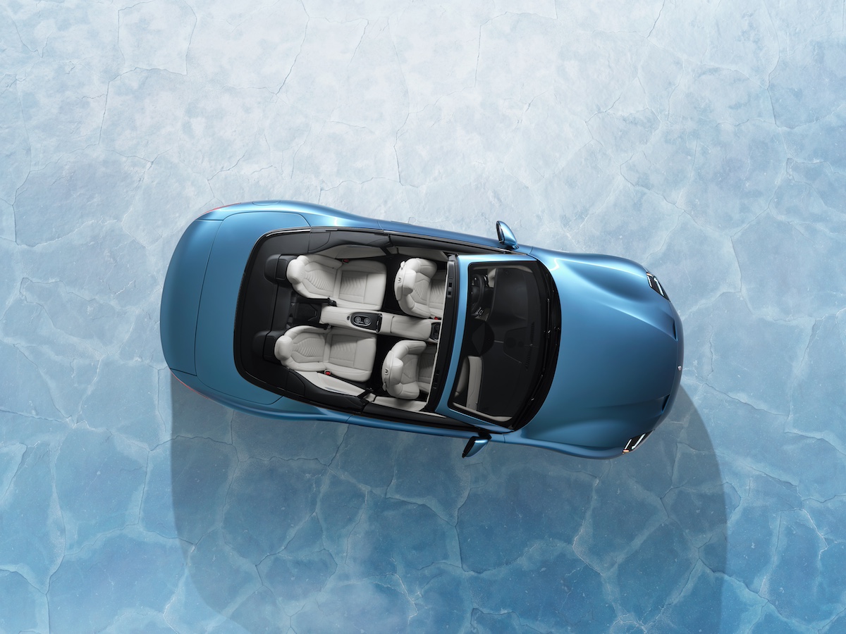 Maserati GranCabrio brilla a The I.C.E. St. Moritz con la nuova versione da 490 CV e l’esclusiva ONE of ONE Maserati GranCabrio brilla a The I.C.E. St. Moritz con la nuova versione da 490 CV e l’esclusiva ONE of ONE