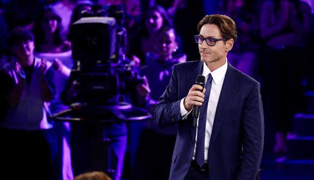 C’è posta per te di Maria De Filippi quando va in onda l’ultima puntata su Canale 5 (e chi lo sostituisce al sabato sera) C’è posta per te di Maria De Filippi quando va in onda l’ultima puntata su Canale 5 (e chi lo sostituisce al sabato sera)