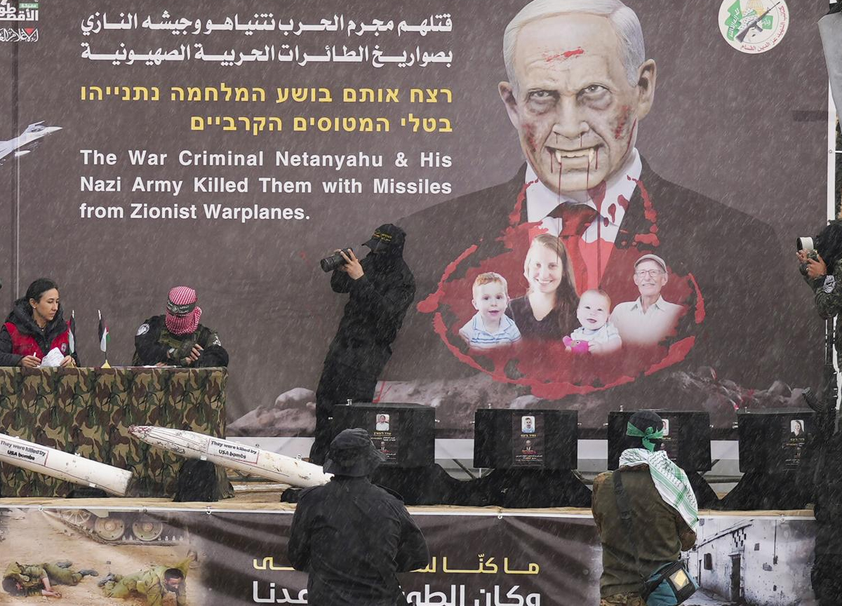 Hamas: “Israele mette in grave pericolo l’intero accordo per il cessate il fuoco” Hamas: “Israele mette in grave pericolo l’intero accordo per il cessate il fuoco”