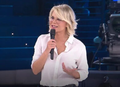 Ascolti tv, Rai1 umiliata da Canale5. Impressionante crollo, trionfa ‘C’è Posta per Te’