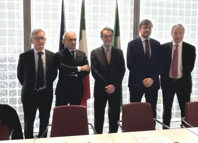 La manifattura lombarda resiste, la parola d’ordine è “resilienza”