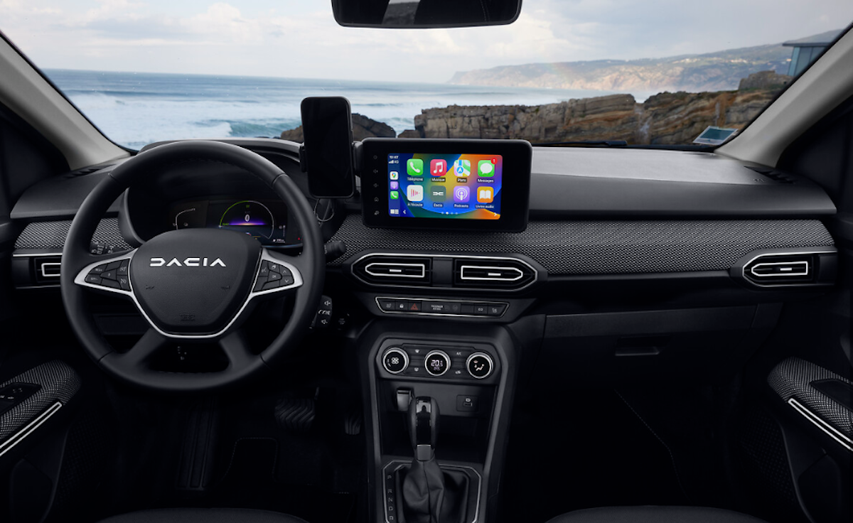 Dacia Jogger: tecnologia ADAS per sicurezza e comfort a bordo Dacia Jogger: tecnologia ADAS per sicurezza e comfort a bordo