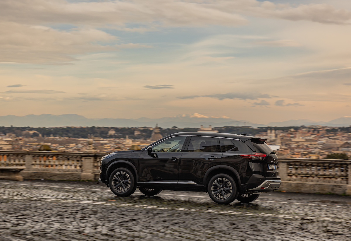 Nissan X-Trail Mild Hybrid e Ariya NISMO: le novità elettrificate arrivano nelle concessionarie italiane Nissan X-Trail Mild Hybrid e Ariya NISMO: le novità elettrificate arrivano nelle concessionarie italiane
