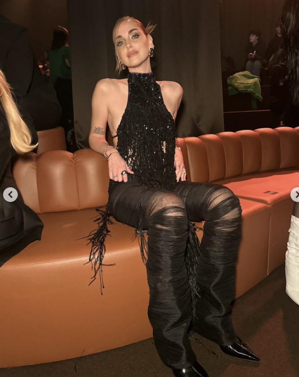 Ferragni, dalla cover su Elle al ritorno alla Fashion Week dopo il Pandoro gate: per Chiara l’esilio è finito