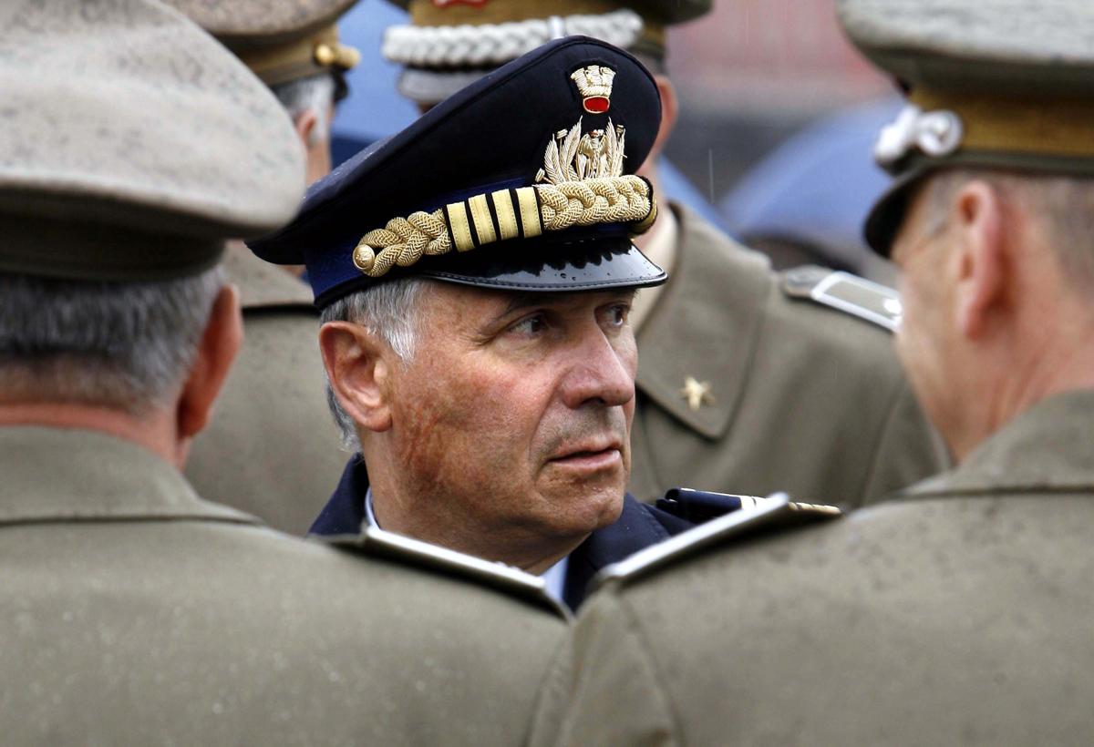 Esercito europeo, l’accelerata improvvisa. Ma il generale Camporini mette in guardia Esercito europeo, l’accelerata improvvisa. Ma il generale Camporini mette in guardia