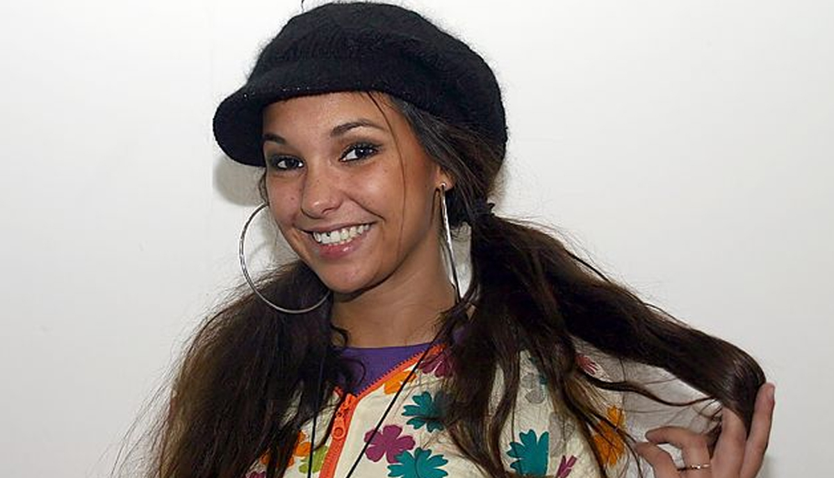 Chi è Rania Zeriri, la ex star olandese che chiede l’elemosina ad Avellino. La storia Chi è Rania Zeriri, la ex star olandese che chiede l’elemosina ad Avellino. La storia
