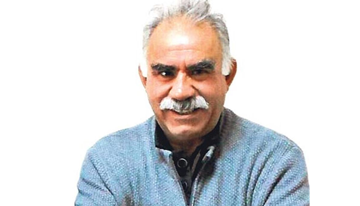 Turchia, il leader curdo Ocalan: “Pkk si sciolga e abbandoni le armi”. Il partito di Erdogan: “Staremo a vedere” Turchia, il leader curdo Ocalan: “Pkk si sciolga e abbandoni le armi”. Il partito di Erdogan: “Staremo a vedere”