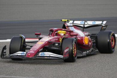 Test di Formula 1 in Bahrain; nella faccia di Leclerc i dubbi della Ferrari