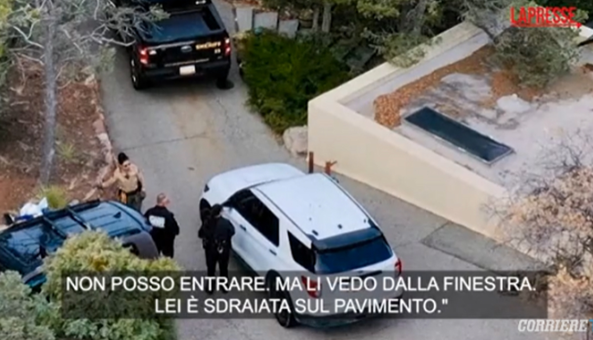 Gene Hackman, la chiamata al 911 e il custode in lacrime: “Mandate subito qualcuno, corpi a terra”. VIDEO Gene Hackman, la chiamata al 911 e il custode in lacrime: “Mandate subito qualcuno, corpi a terra”. VIDEO