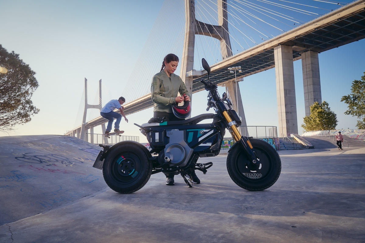 BMW Motorrad lancia incentivi per il BMW CE 02, il futuro della mobilità urbana sostenibile