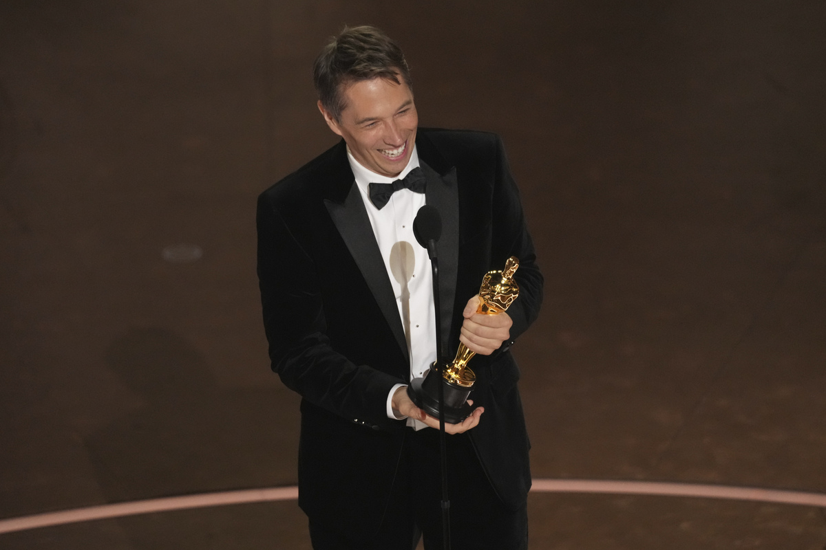 Oscar 2025, chi è Sean Baker: miglior regista per il film “Anora”