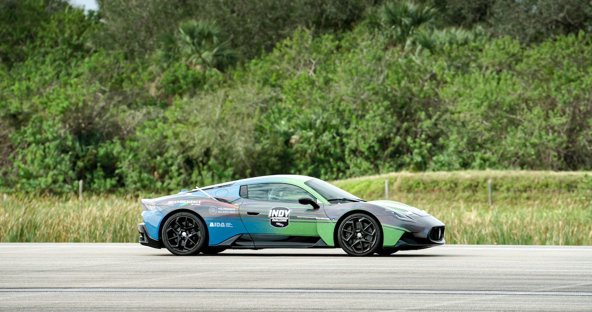 Maserati MC20 autonoma stabilisce un nuovo record mondiale di velocità Maserati MC20 autonoma stabilisce un nuovo record mondiale di velocità