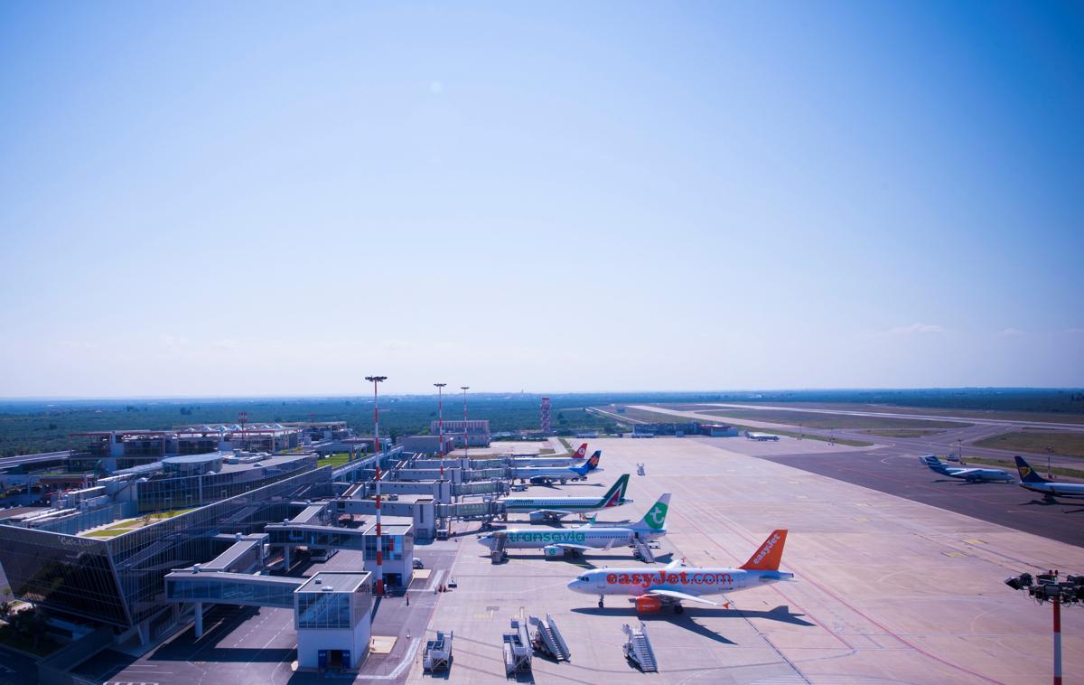 AdP, continua la crescita del traffico per gli aeroporti pugliesi AdP, continua la crescita del traffico per gli aeroporti pugliesi