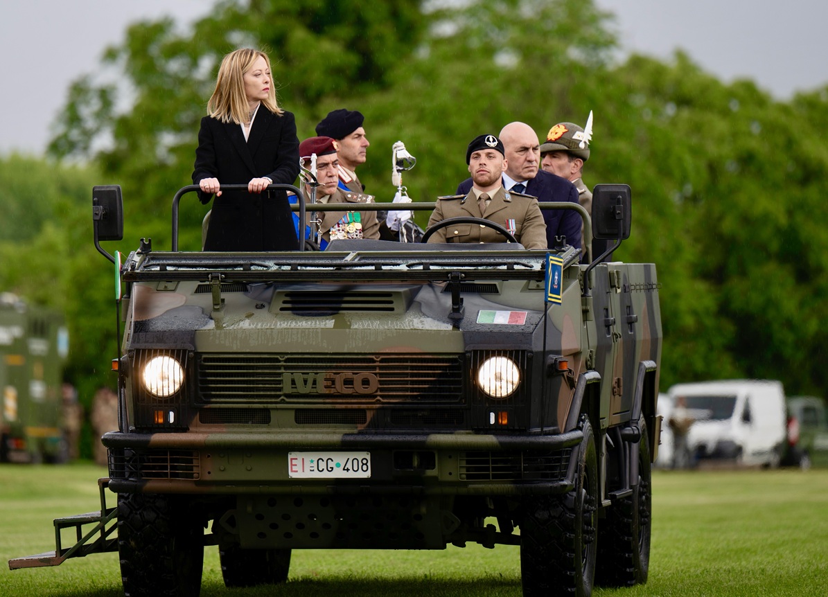 Esercito europeo e armi all’Ucraina: le posizioni dei partiti italiani Esercito europeo e armi all’Ucraina: le posizioni dei partiti italiani