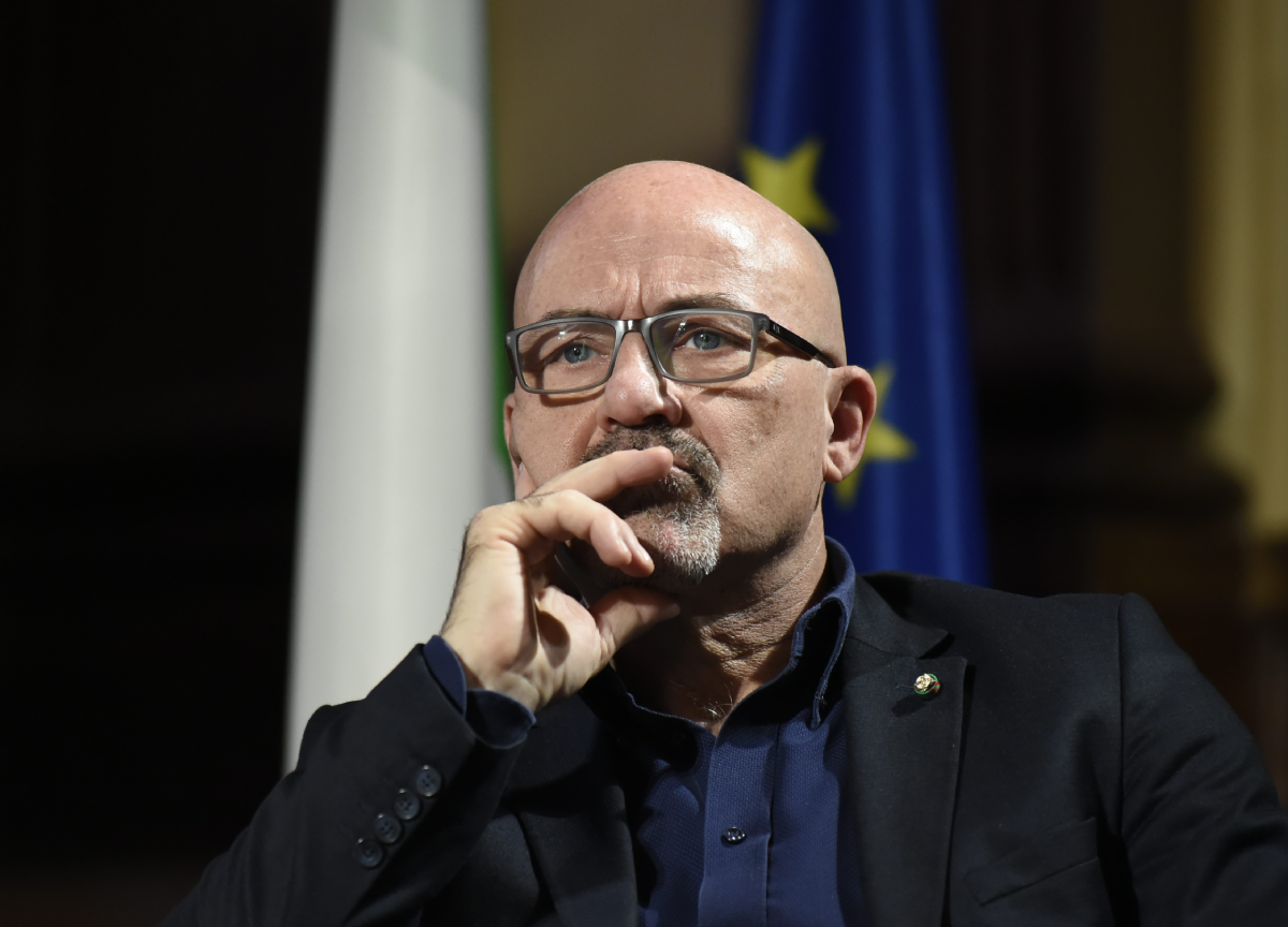Leonardo firma il maxi accordo con Baykar, nasce un colosso dei droni italo-turco Leonardo firma il maxi accordo con Baykar, nasce un colosso dei droni italo-turco