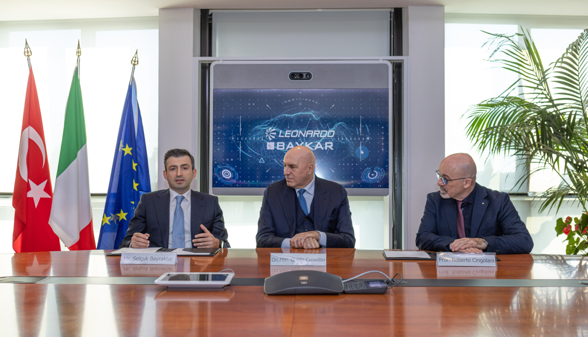Leonardo, firmato un MoU con Baykar Technologies per lo sviluppo di tecnologie unmanned Leonardo, firmato un MoU con Baykar Technologies per lo sviluppo di tecnologie unmanned