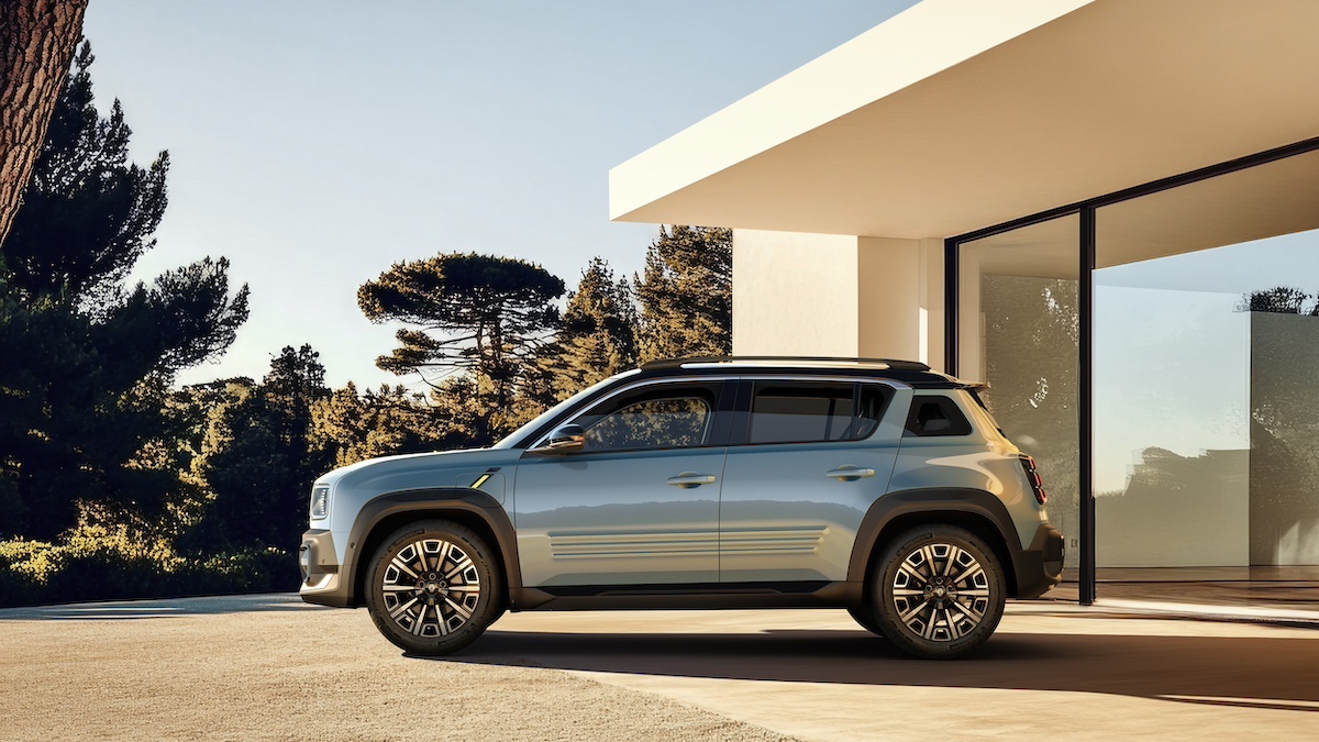 Renault 4 E-Tech Electric: la rivoluzione compatta a zero emissioni ora ordinabile in Italia