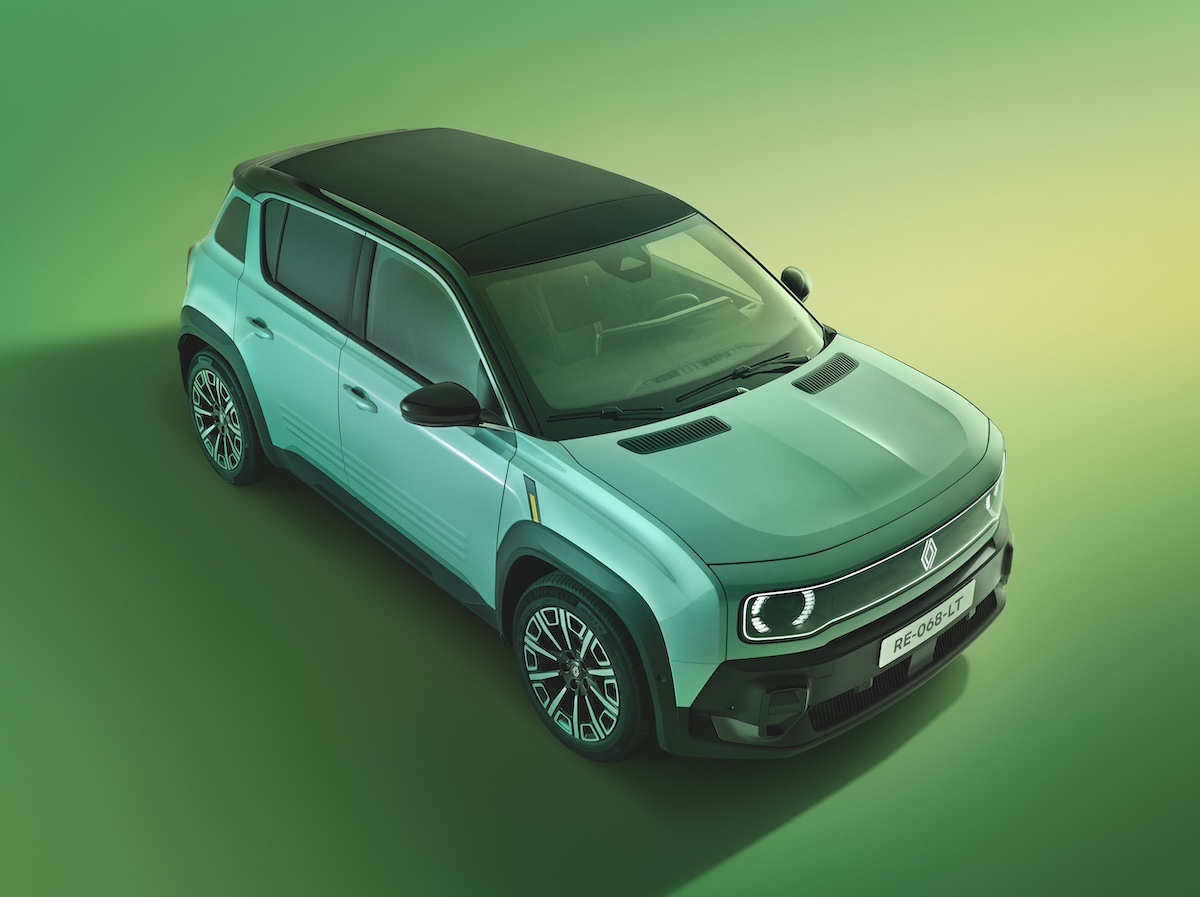 Renault 4 E-Tech Electric: la rivoluzione compatta a zero emissioni ora ordinabile in Italia