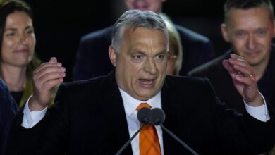 Ungheria, Orban prepara il ritiro dopo la sconfitta elettorale: non sarà presente al vertice Ue
