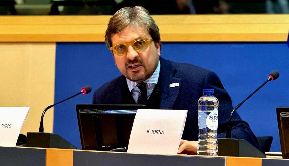 Automotive, Guidesi (Lombardia): “Solo elettrico? Assist incredibile alla Cina” Automotive, Guidesi (Lombardia): “Solo elettrico? Assist incredibile alla Cina”