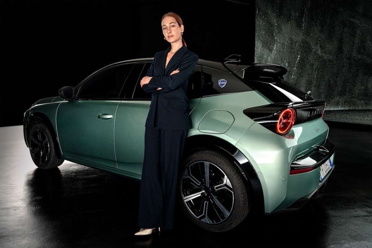 Lancia lancia “Insieme per Proteggere”: una campagna di sensibilizzazione contro la violenza sulle donne Lancia lancia “Insieme per Proteggere”: una campagna di sensibilizzazione contro la violenza sulle donne