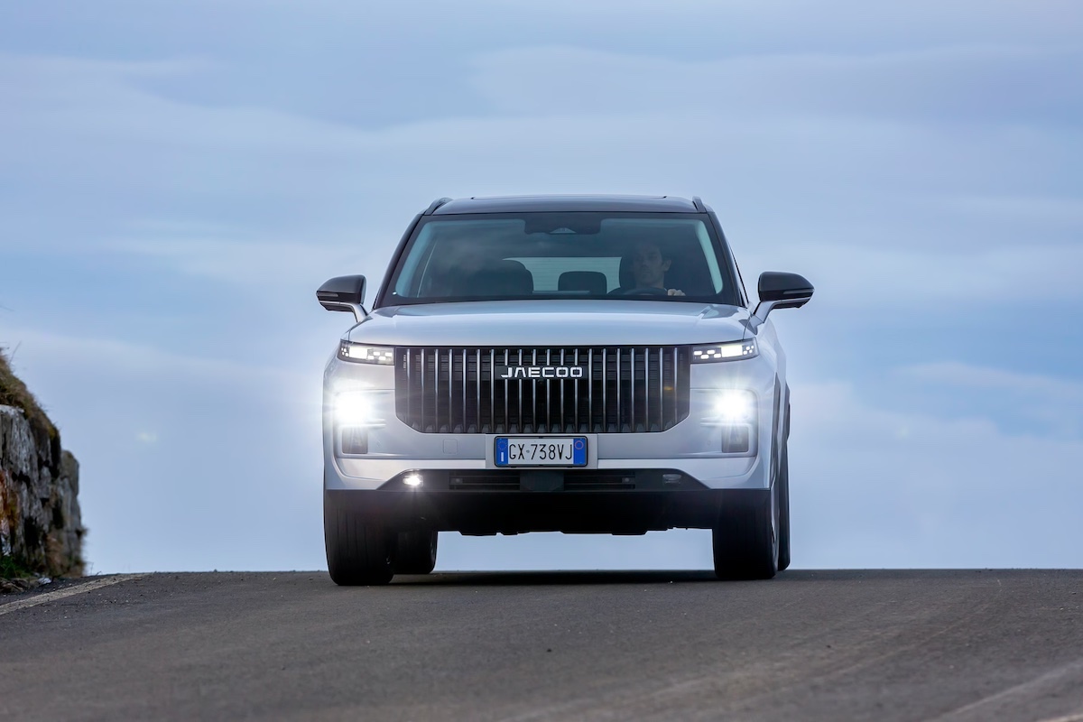 JAECOO 7 Super Hybrid: arriva in Italia il SUV plug-in con autonomia di 1.200 km JAECOO 7 Super Hybrid: arriva in Italia il SUV plug-in con autonomia di 1.200 km