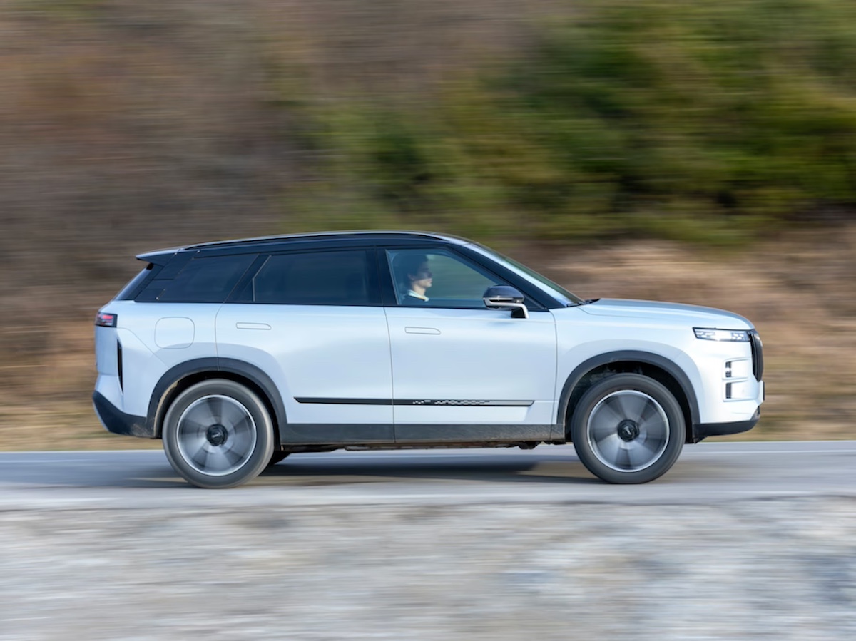 JAECOO 7 Super Hybrid: arriva in Italia il SUV plug-in con autonomia di 1.200 km JAECOO 7 Super Hybrid: arriva in Italia il SUV plug-in con autonomia di 1.200 km