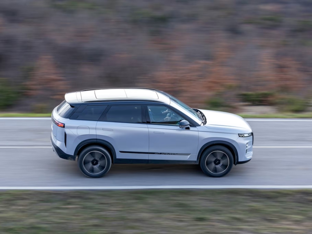 JAECOO 7 Super Hybrid: arriva in Italia il SUV plug-in con autonomia di 1.200 km JAECOO 7 Super Hybrid: arriva in Italia il SUV plug-in con autonomia di 1.200 km