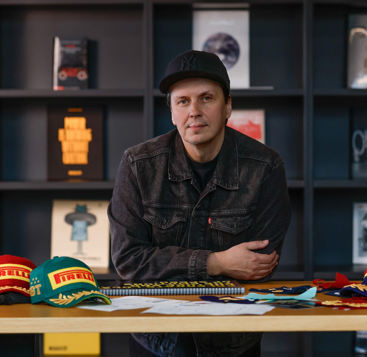 Pirelli Design collabora con Denis Dekovic: nasce la linea lifestyle ispirata alla Formula 1