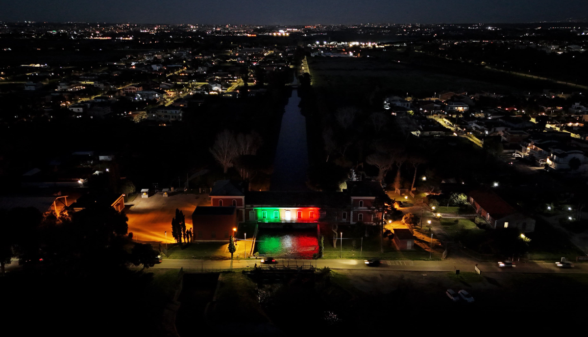 ANBI, il 18 marzo gli impianti idraulici italiani saranno illuminati con il tricolore ANBI, il 18 marzo gli impianti idraulici italiani saranno illuminati con il tricolore