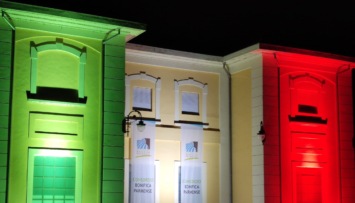 ANBI, il 18 marzo gli impianti idraulici italiani saranno illuminati con il tricolore ANBI, il 18 marzo gli impianti idraulici italiani saranno illuminati con il tricolore