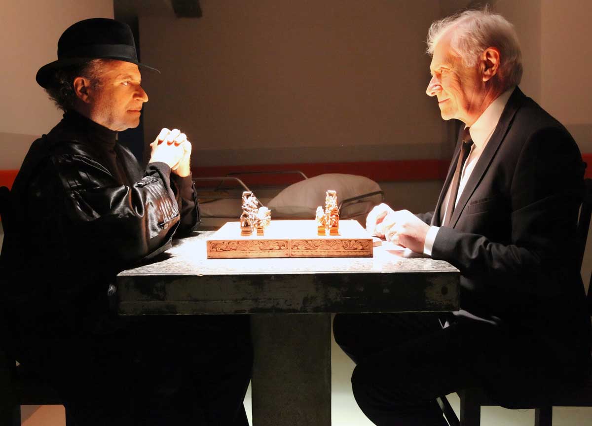 Il Covid diventa film: ecco il cortometraggio con Franco Oppini che sfida la morte