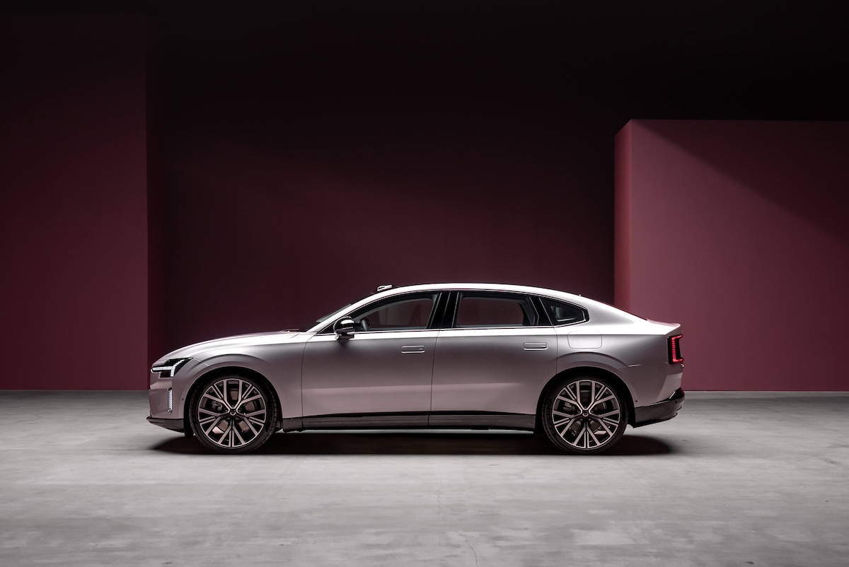 Volvo ES90: la nuova frontiera dell’elettrico tra eleganza, potenza e sicurezza
