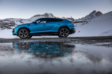 Lamborghini conquista Courchevel: viaggio tra lusso e adrenalina con Revuelto e Urus SE