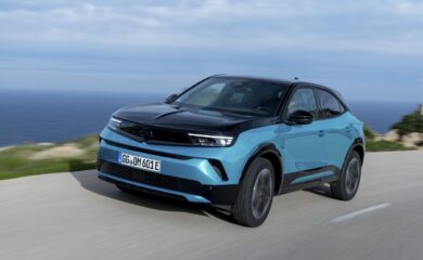 Opel punta sulla sostenibilità con i nuovi SUV Grandland, Frontera e Mokka: design green e guida elettrificata