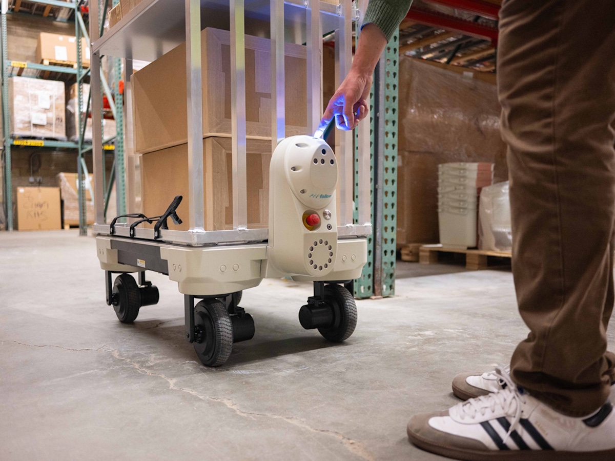 Piaggio rivoluziona il lavoro: più produttività e sicurezza grazie ai robot kilo™ con intelligenza artificiale Piaggio rivoluziona il lavoro: più produttività e sicurezza grazie ai robot kilo™ con intelligenza artificiale
