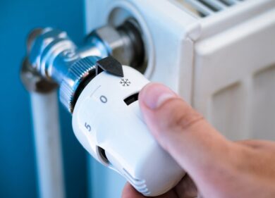 Riscaldamento, dal 15 marzo si spengono i caloriferi. Ma la data non è la stessa per tutti