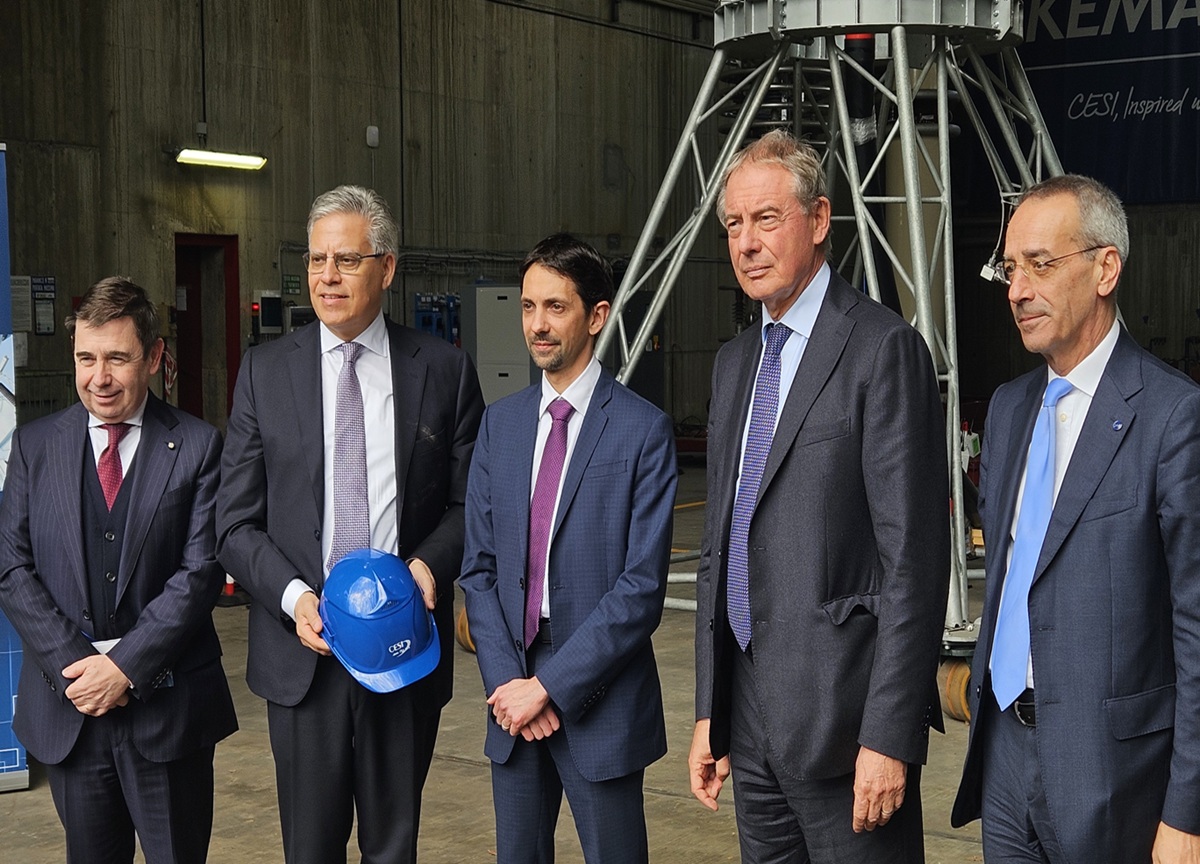 Nasce Cesi Space, 20 milioni per la nuova linea di produzione di celle solari. VIDEO Nasce Cesi Space, 20 milioni per la nuova linea di produzione di celle solari. VIDEO