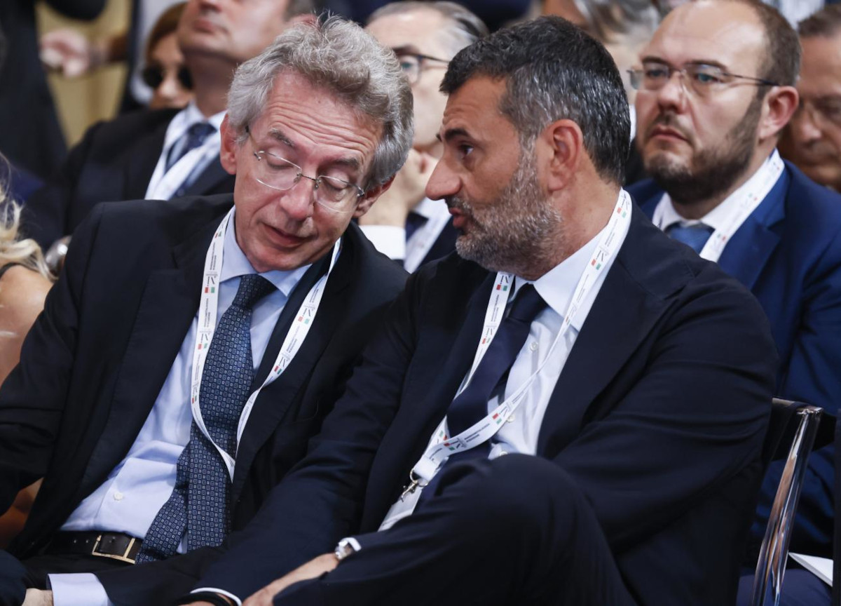 Terremoto ai Campi Flegrei, Manfredi: “Nessuno degli abitanti sarà spostato da lì” Terremoto ai Campi Flegrei, Manfredi: “Nessuno degli abitanti sarà spostato da lì”