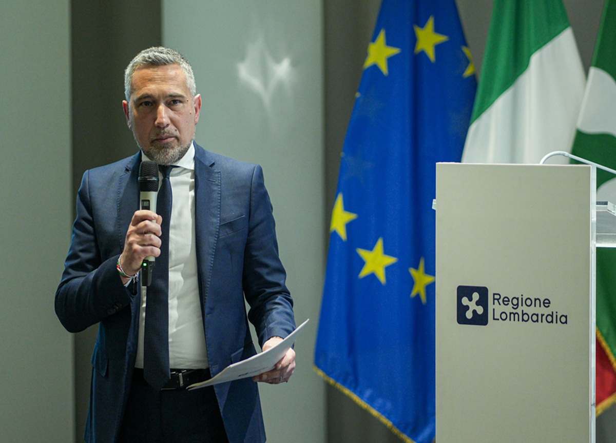 Trasporti in Lombardia, obiettivo biglietto unico digitale per 4,4 milioni di persone Trasporti in Lombardia, obiettivo biglietto unico digitale per 4,4 milioni di persone