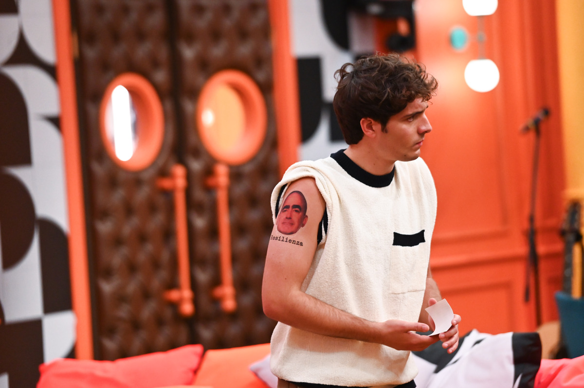 “LOL: Chi ride è fuori”, la quinta stagione in arrivo su Prime Video: ecco le foto del comedy show