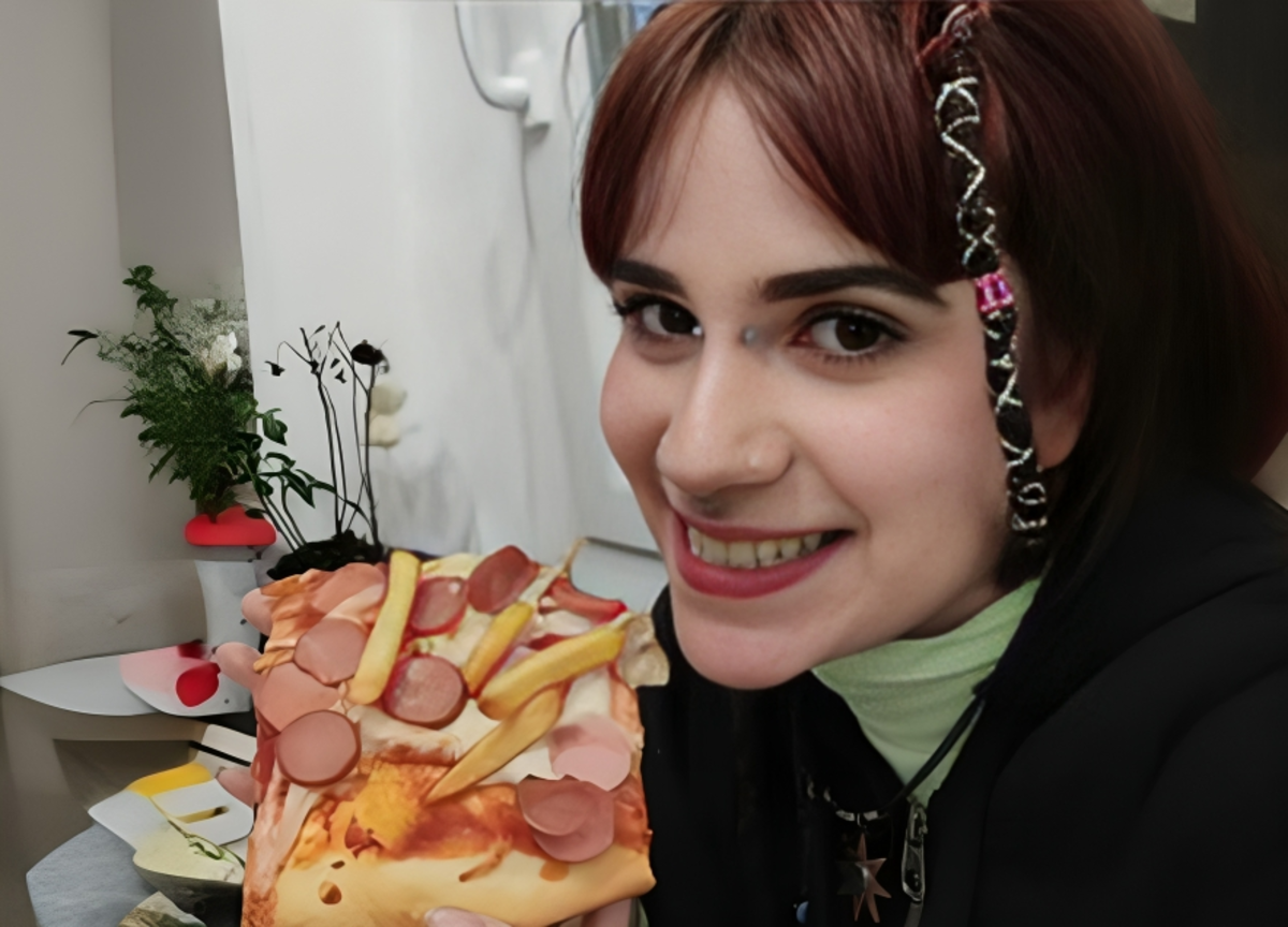 Studentessa di 17 anni muore in gita, malore sul traghetto per la Sicilia Studentessa di 17 anni muore in gita, malore sul traghetto per la Sicilia