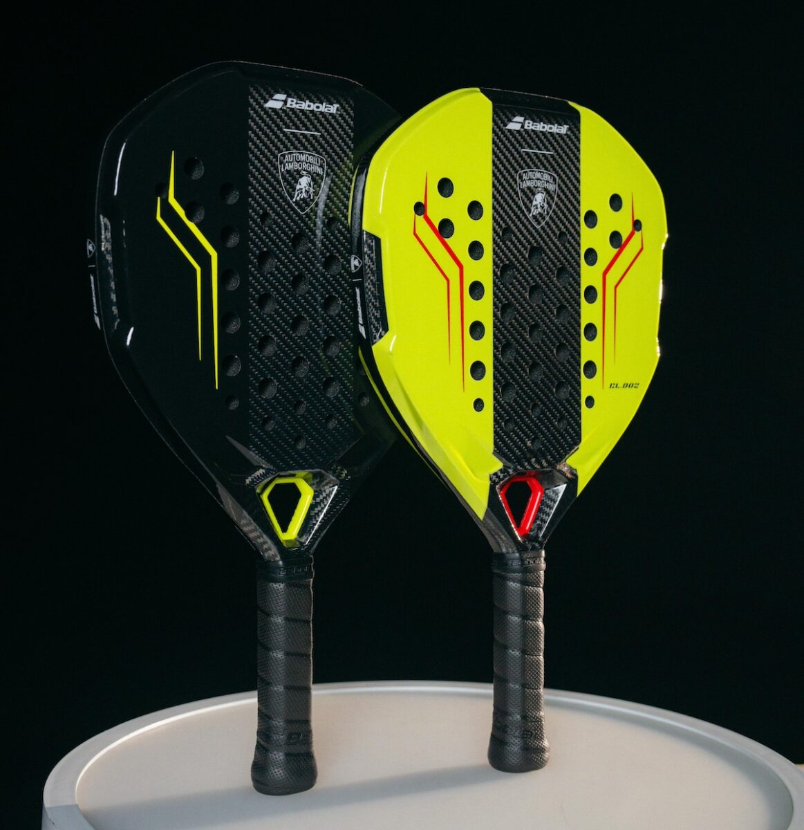 Automobili Lamborghini e Babolat: arriva la nuova racchetta da padel BL002, disponibile da aprile Automobili Lamborghini e Babolat: arriva la nuova racchetta da padel BL002, disponibile da aprile